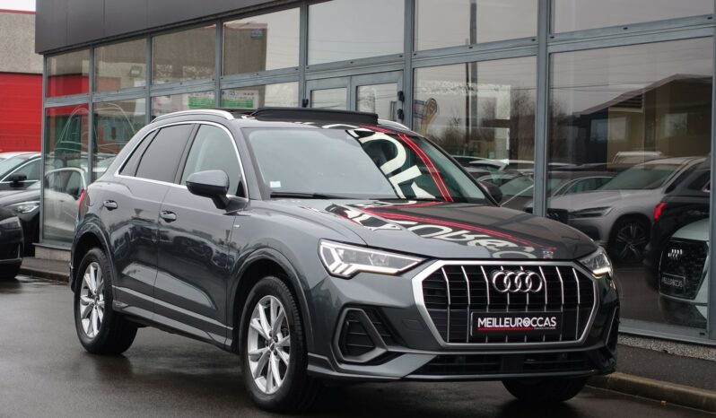 AUDI Q3 35 TFSI 150 CH S-TRONIC  S-LINE complet