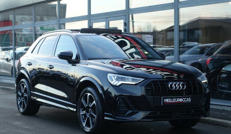 AUDI Q3 45 TFSI E S-TRONIC 245 CH HYBRIDE RECHARGEABLE complet