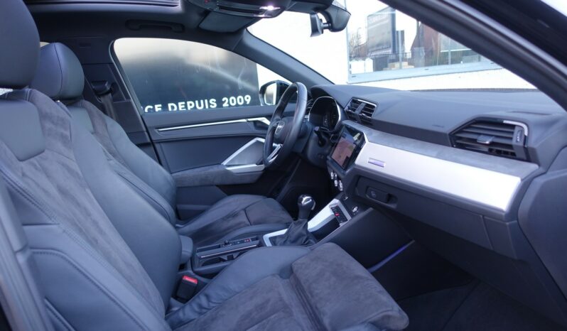 AUDI Q3 45 TFSI E S-TRONIC 245 CH HYBRIDE RECHARGEABLE complet