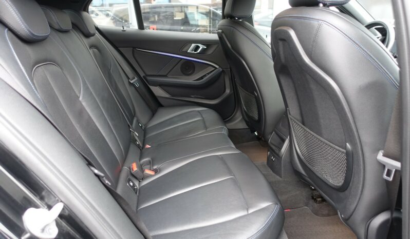 BMW 118DA 150 CH BVA SERIE 1  PACK M complet