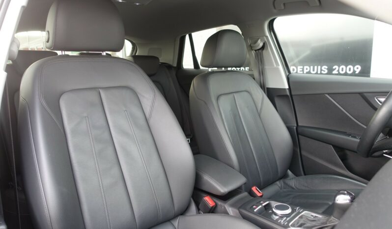 AUDI Q2 35 TFSI 150 CH S-TRONIC S-LINE complet