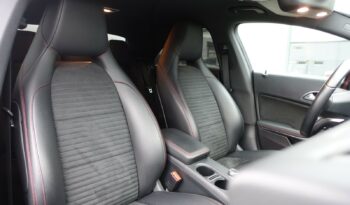 MERCEDES CLASSE CLA 200D BERLINE  AMG-LINE complet