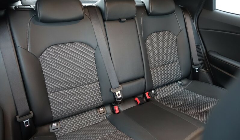 KIA XCEED 1.6 GDI PHEV DCT 141 CH HYBRIDE RECHARGEABLE BUSINESS LINE complet