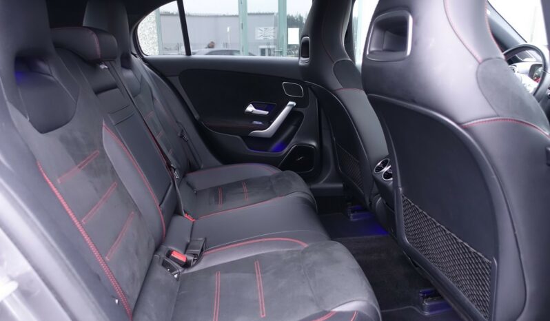 MERCEDES CLASSE A 180D 7G-DCT AMG-LINE complet