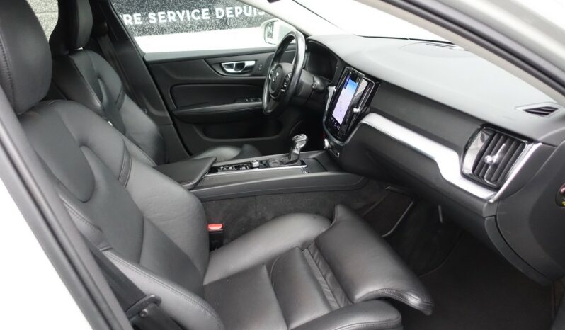 VOLVO V 60 D3 2.0 L GEARTRONIC 150CH MOMENTUM complet