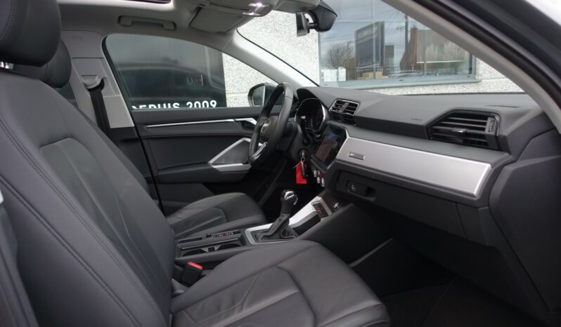 AUDI Q3 35 TDI 150 CH S-TRONIC complet