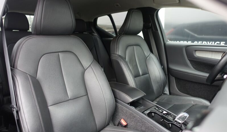 VOLVO XC 40 T4 HYBRIDE RECHARGEABLE GEARTRONIC 211 CH  INSCIPTION complet