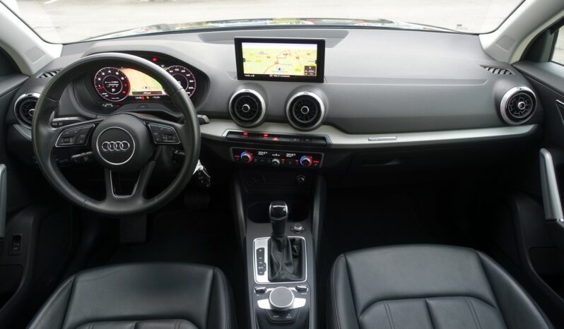 AUDI Q2 35 TFSI 150 CH S-TRONIC S-LINE complet
