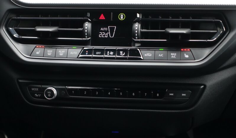 BMW 118DA 150 CH BVA SERIE 1  PACK M complet