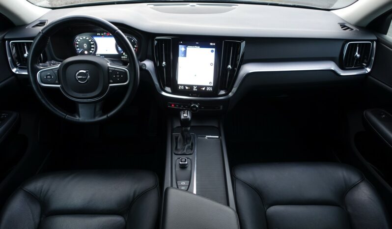 VOLVO V 60 D3 2.0 L GEARTRONIC 150CH  MOMENTUM complet