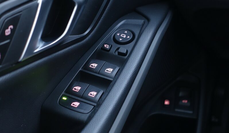 BMW 320 E TOURING HYBRIDE RECHARGEABLE 204 CH complet