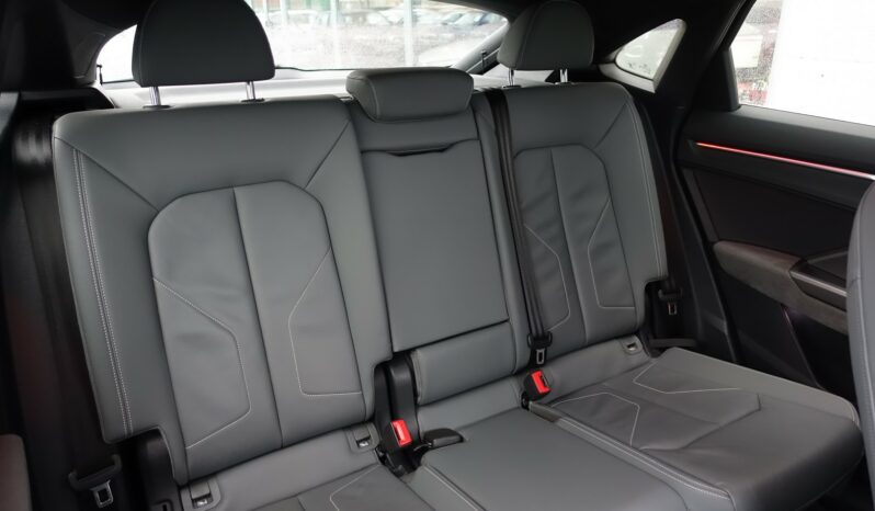 AUDI Q3 SPORTBACK 45 TFSI E S-TRONIC 245 CH HYBRIDE RECHARGEABLE complet