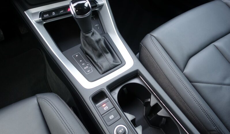 AUDI Q3 SPORTBACK 45 TFSI E S-TRONIC 245 CH HYBRIDE RECHARGEABLE S-LINE complet