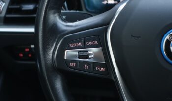 BMW 320 E TOURING HYBRIDE RECHARGEABLE 204 CH complet