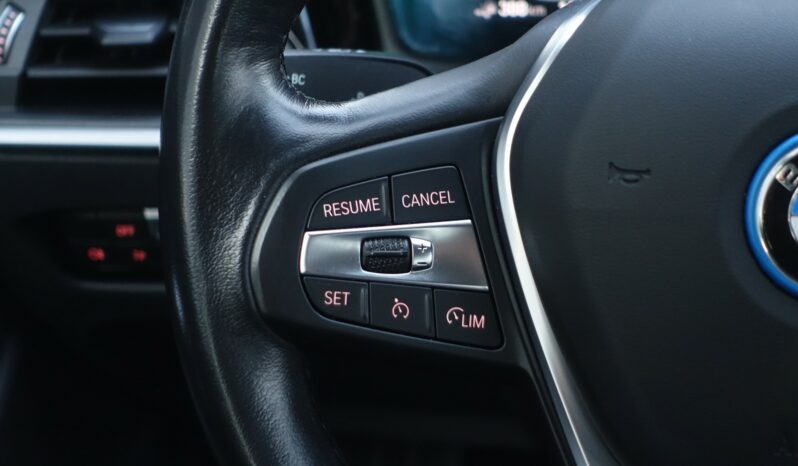 BMW 320 E TOURING HYBRIDE RECHARGEABLE 204 CH complet