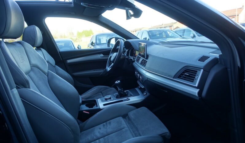 AUDI Q5 2.0 TDI 150 CH  S-LINE complet