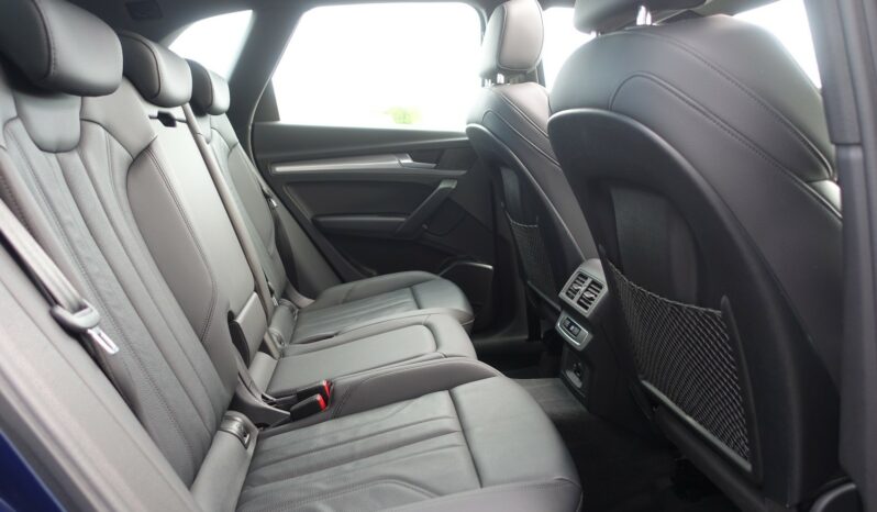 AUDI Q5 55 TFSI E 367 CH QUATTRO S-TRONIC HYBRIDE RECHARGEABLE S-LINE complet