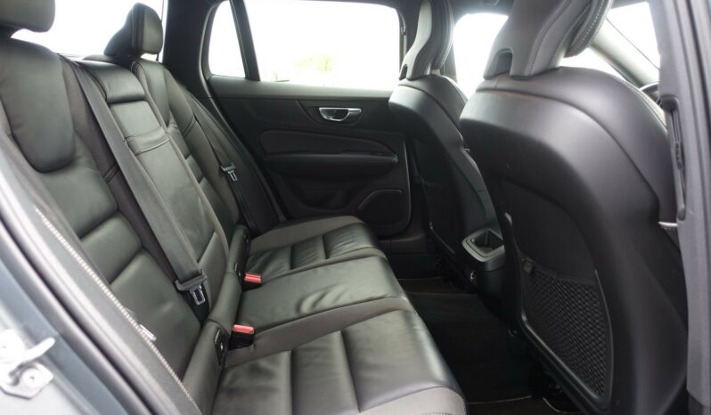 VOLVO V 60 D3 2.0 L GEARTRONIC 150CH  R-DESIGN complet