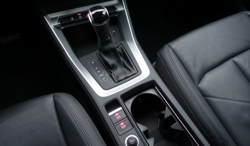 AUDI Q3 35 TFSI 150 CH S-TRONIC  S-LINE complet
