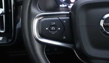 VOLVO XC 40 T4 HYBRIDE RECHARGEABLE GEARTRONIC 211 CH  R-DESIGN complet
