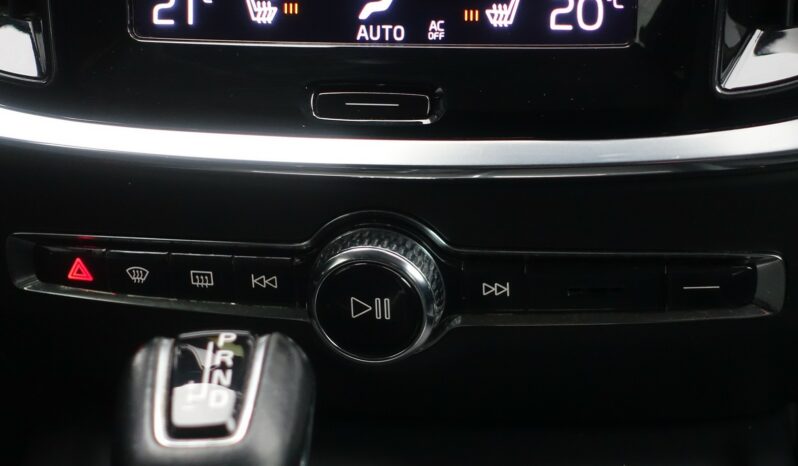 VOLVO V 60 D3 2.0 L GEARTRONIC 150CH MOMENTUM complet