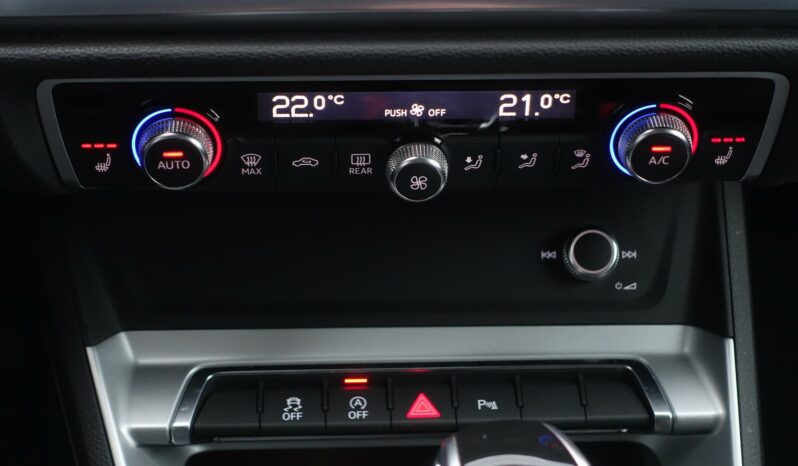 AUDI Q3 35 TFSI 150 CH S-TRONIC  S-LINE complet