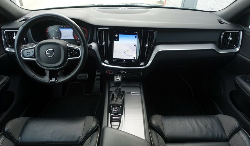 VOLVO V 60 D3 2.0 L GEARTRONIC 150CH  R-DESIGN complet