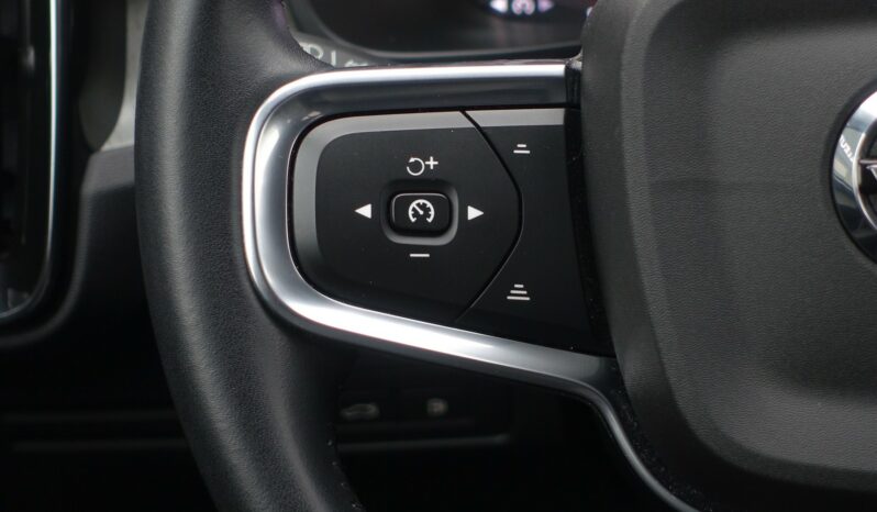 VOLVO XC 40 T5 HYBRIDE RECHARGEABLE GEARTRONIC 262 CH  INSCRIPTION complet