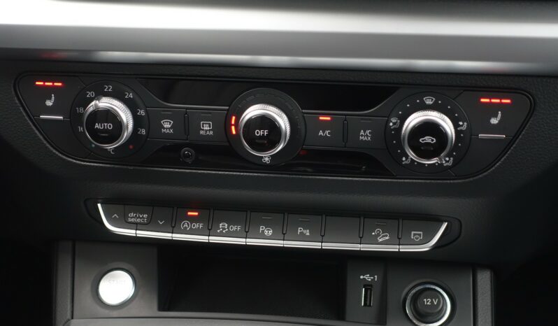 AUDI Q5 35 TDI 163 CH S-TRONIC MHEV complet