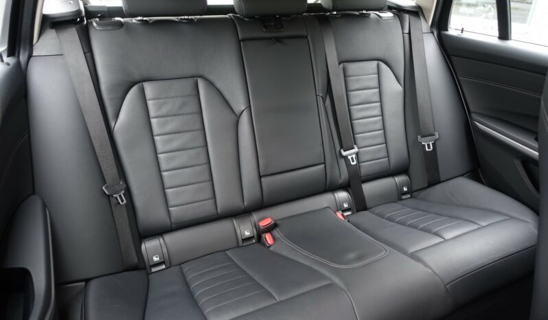 BMW 330 EA TOURING E-DRIVE HYBRIDE RECHARGEABLE BVA 292 CH SERIE 3 complet
