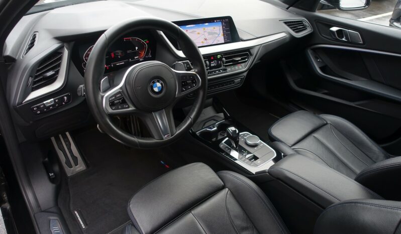 BMW 118DA 150 CH BVA SERIE 1  PACK M complet