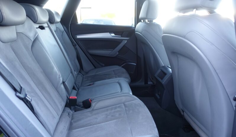AUDI Q5 2.0 TDI 150 CH  S-LINE complet