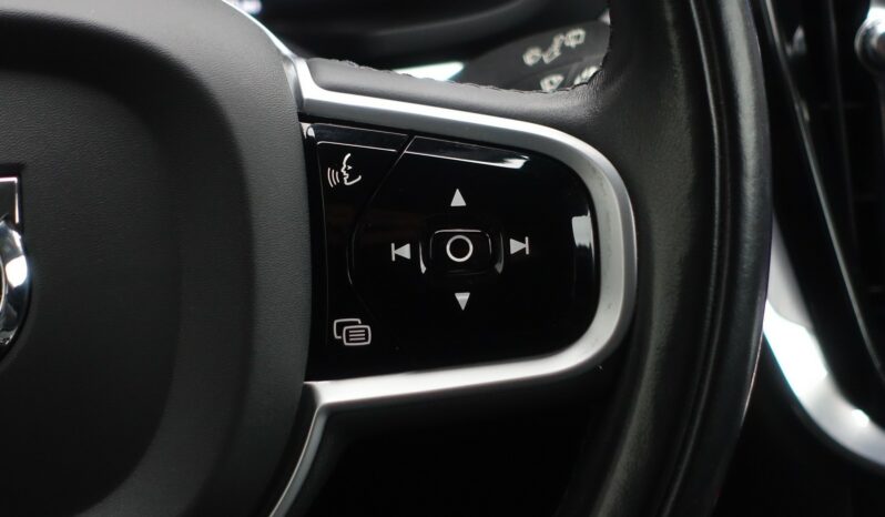 VOLVO V 60 D3 2.0 L GEARTRONIC 150CH MOMENTUM complet