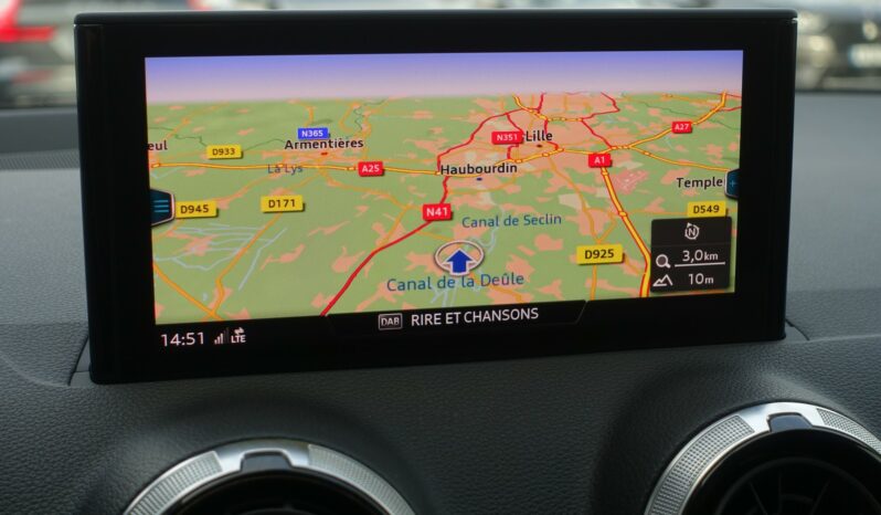 AUDI Q2 35 TFSI 150 CH S-TRONIC S-LINE complet