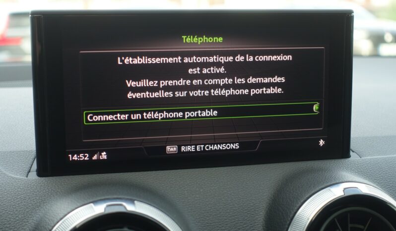 AUDI Q2 35 TFSI 150 CH S-TRONIC S-LINE complet