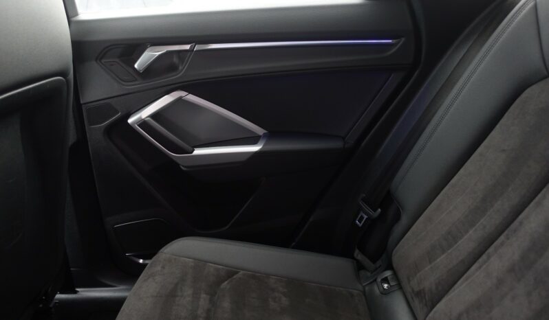 AUDI Q3 35 TDI 150 CH S-TRONIC complet