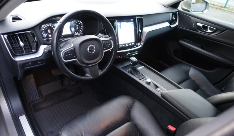 VOLVO V 60 D3 2.0 L GEARTRONIC 150CH  MOMENTUM complet