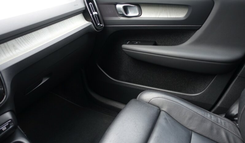 VOLVO XC 40 T5 HYBRIDE RECHARGEABLE GEARTRONIC 262 CH  INSCRIPTION complet