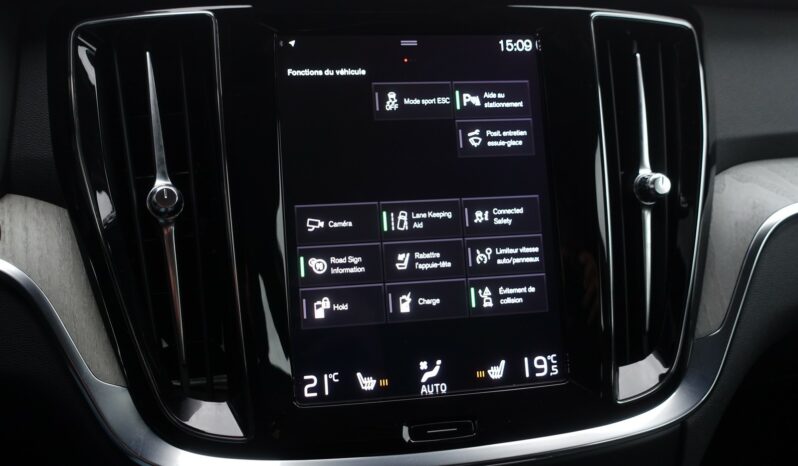 VOLVO V 60 T6 AWD GEARTRONIC 340CH HYBRIDE RECHARGEABLE  INSCRIPTION complet