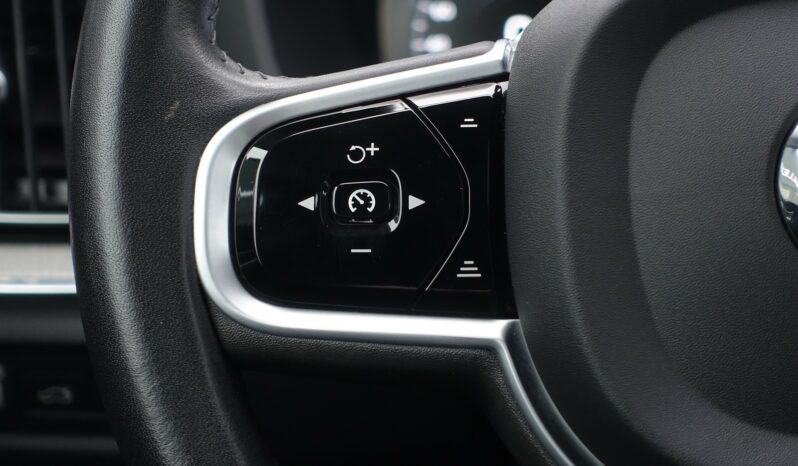 VOLVO V 60 T6 AWD GEARTRONIC 340CH HYBRIDE RECHARGEABLE  INSCRIPTION complet