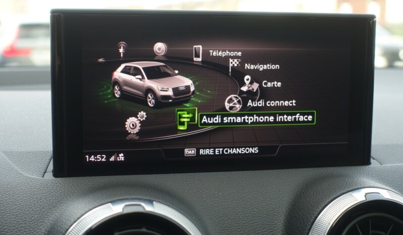 AUDI Q2 35 TFSI 150 CH S-TRONIC S-LINE complet