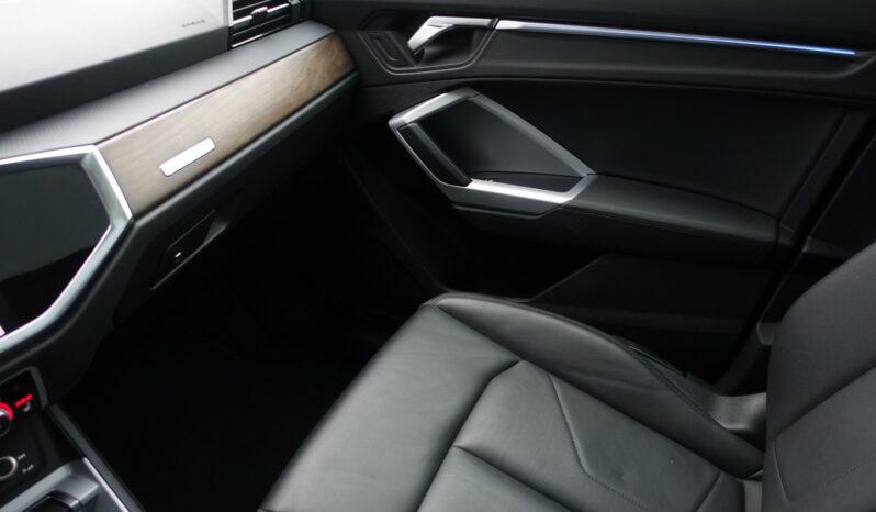 AUDI Q3 SPORTBACK 45 TFSI E S-TRONIC 245 CH HYBRIDE RECHARGEABLE complet