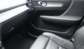 VOLVO XC 40 T4 HYBRIDE RECHARGEABLE GEARTRONIC 211 CH  INSCIPTION complet
