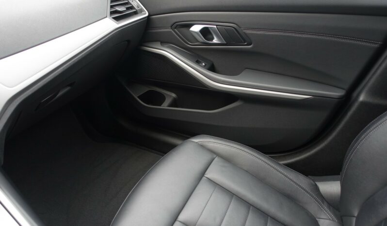 BMW 320 DA TOURING SERIE 3 163 CH BVA complet