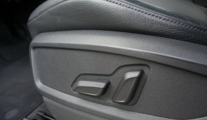 AUDI Q5 55 TFSI E 367 CH QUATTRO S-TRONIC HYBRIDE RECHARGEABLE S-LINE complet