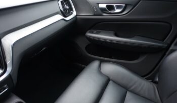 VOLVO V 60 T6 AWD GEARTRONIC 340CH HYBRIDE RECHARGEABLE  INSCRIPTION complet