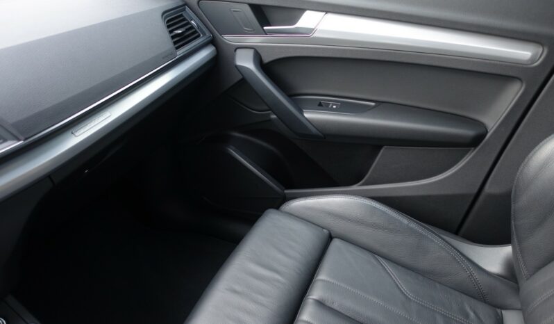 AUDI Q5 55 TFSI E 367 CH QUATTRO S-TRONIC HYBRIDE RECHARGEABLE S-LINE complet