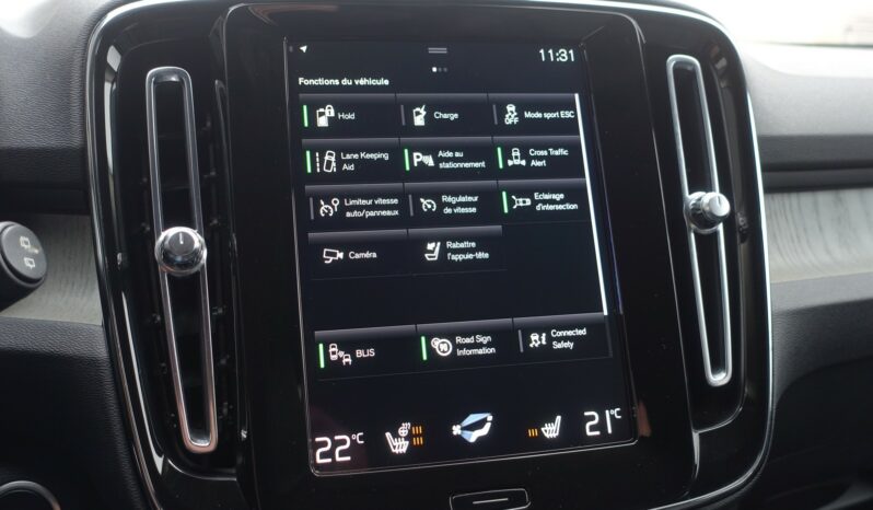 VOLVO XC 40 T4 HYBRIDE RECHARGEABLE GEARTRONIC 211 CH  INSCIPTION complet