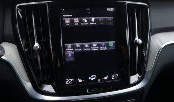 VOLVO V 60 T6 AWD GEARTRONIC 340CH HYBRIDE RECHARGEABLE  INSCRIPTION complet