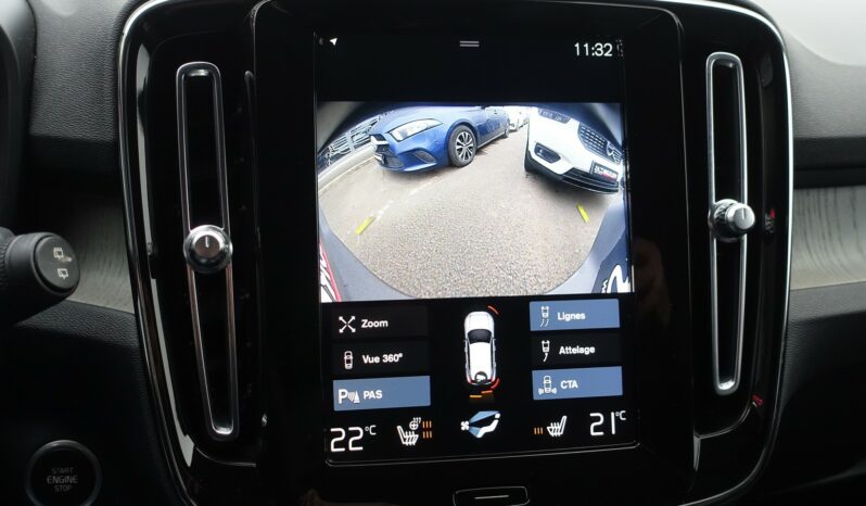 VOLVO XC 40 T4 HYBRIDE RECHARGEABLE GEARTRONIC 211 CH  INSCIPTION complet